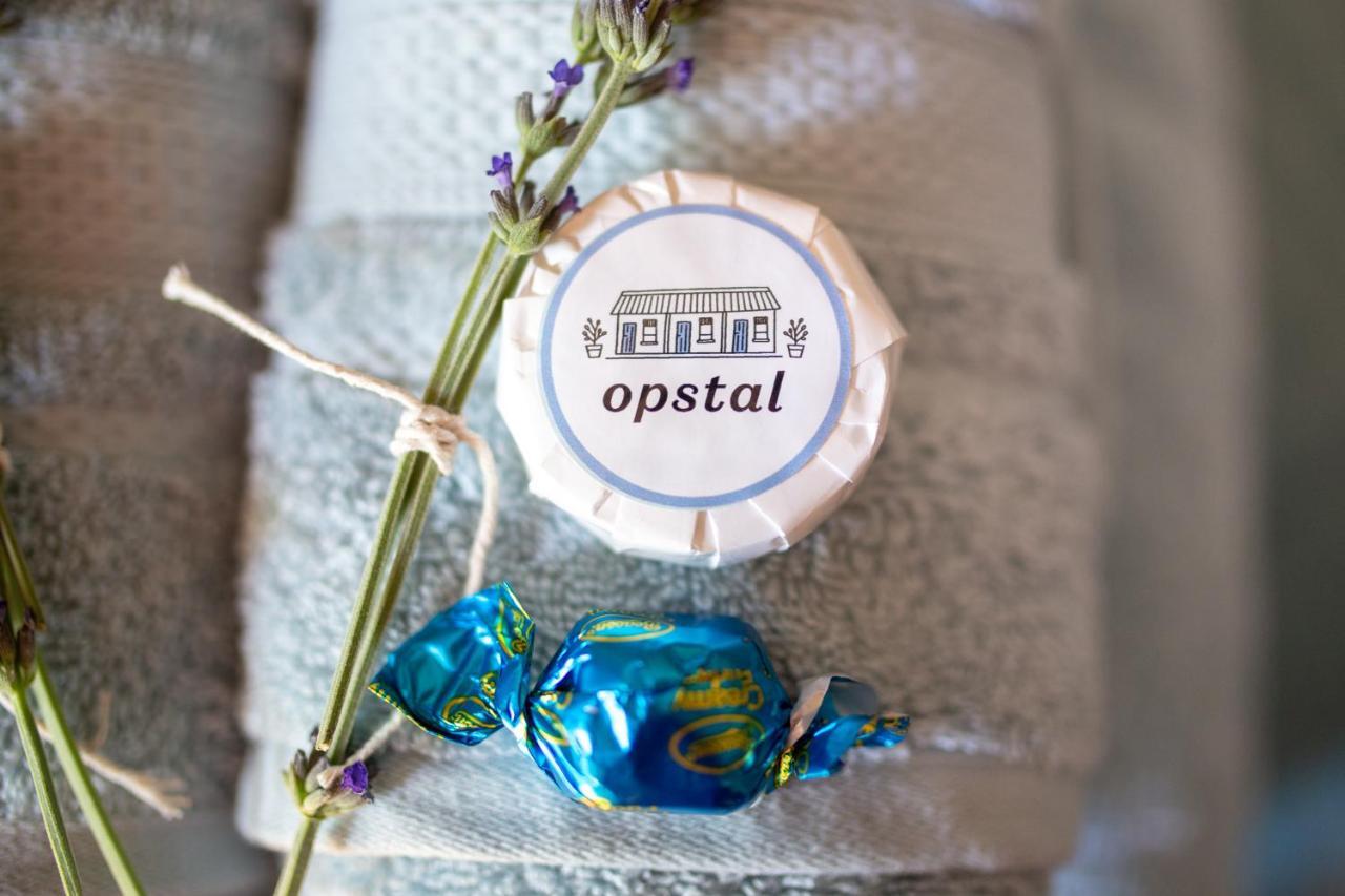 Opstal Gastehuis Potchefstroom Bagian luar foto